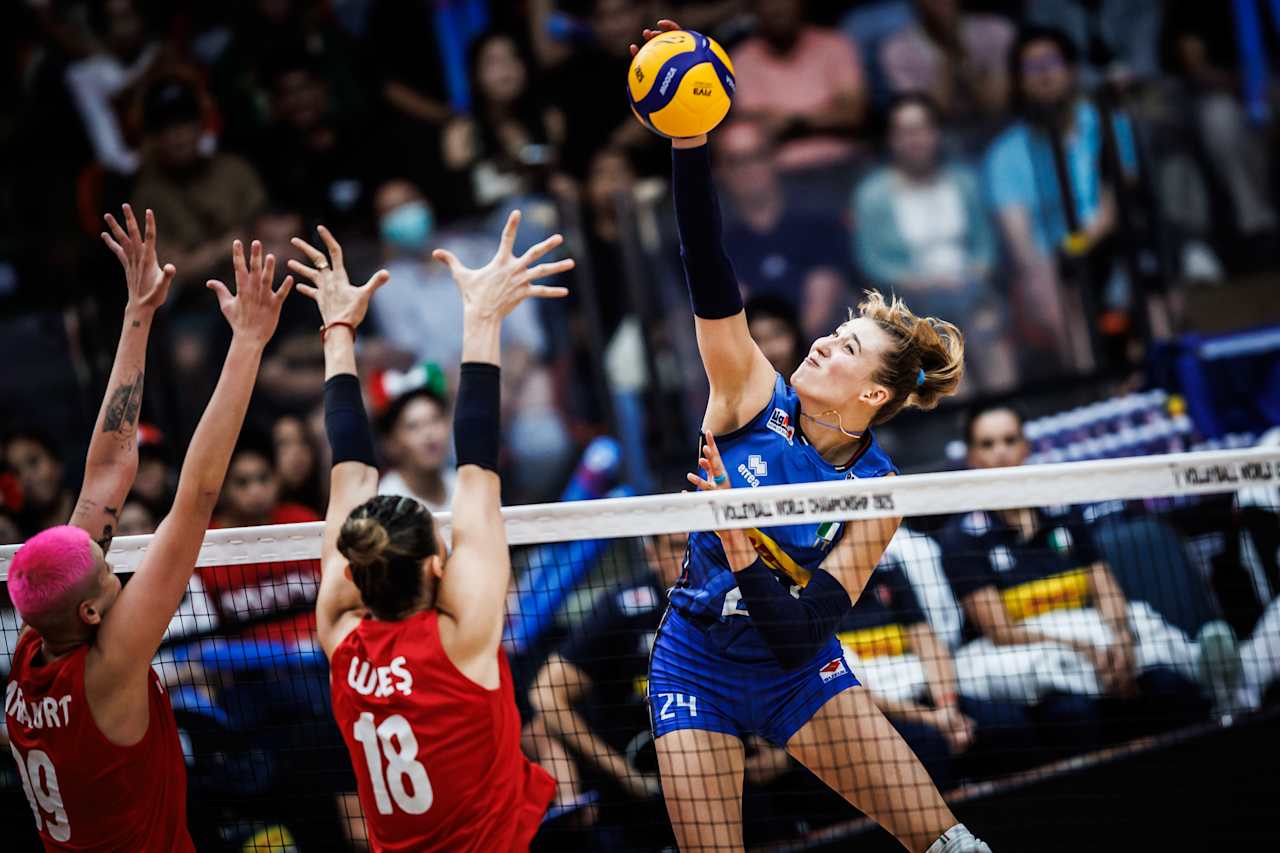 更是同步第, 成为球队定, 砍下