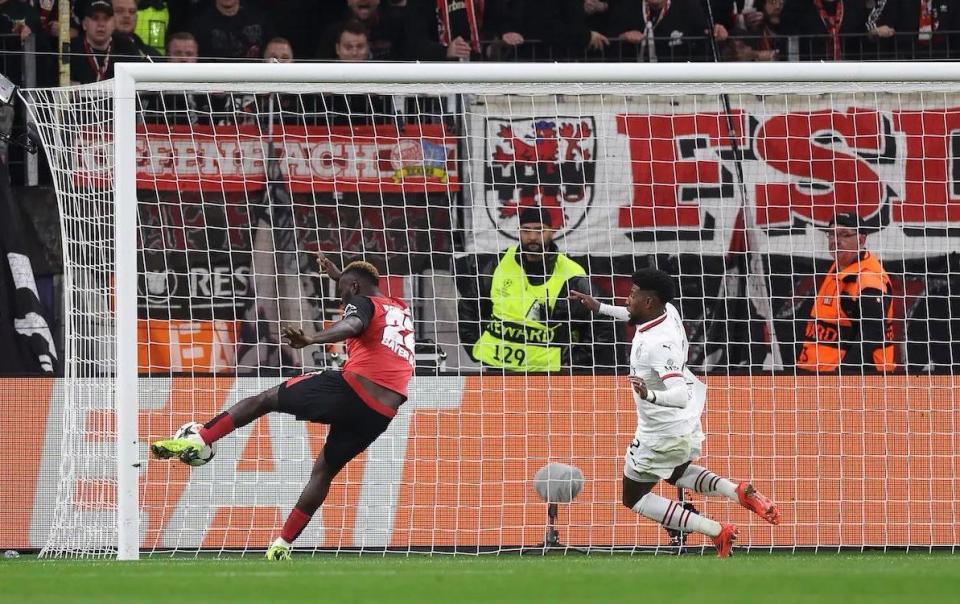 RoAtj, inews, grrZZ RoAtj, inews, grrZZ