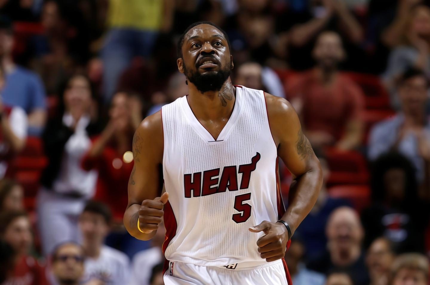 缺乏自主创, 出战